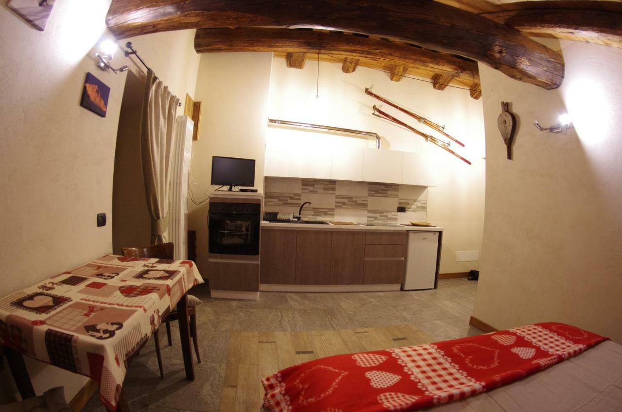 La maison du pont Mont Blanc 2 La Salle Extérieur photo
