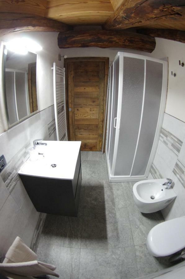 La maison du pont Mont Blanc 2 La Salle Extérieur photo